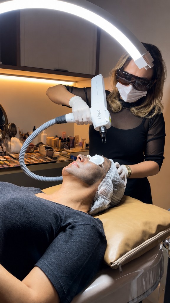 Protocolo de rejuvenescimento e cuidados com a pele